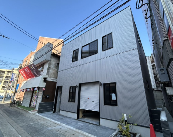 重飲食相談可の新築テナント物件です