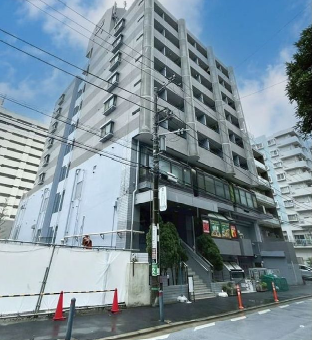 磯子駅徒歩2分の飲食相談可能物件となります！