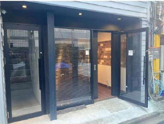 新御茶ノ水駅徒歩2分のカフェ居抜き物件となります！